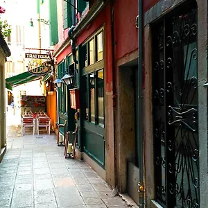** Hotel San Salvador Basic & Local 2 Stars Italia