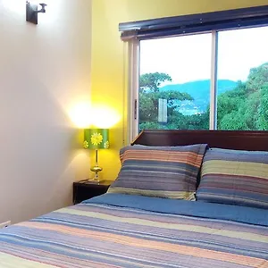 hylton-new-kingston.comcaribbean.com/
